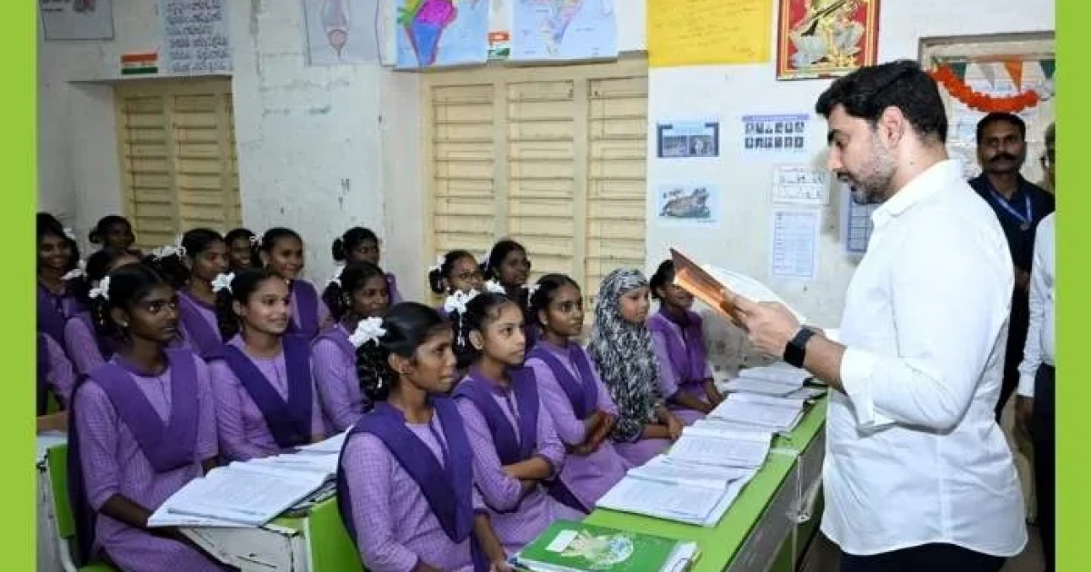 lokesh conducts surprise inspection in mylavaram school